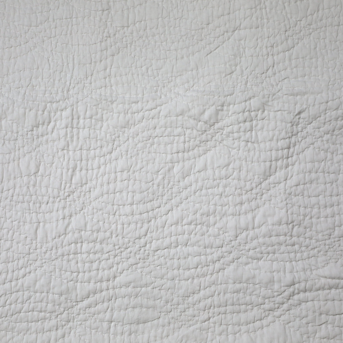 White Handcrafted Cotton Quilt