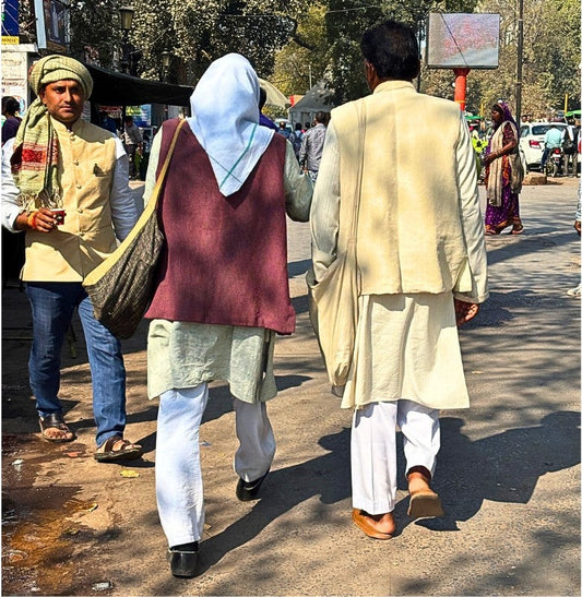 She Carried Everything in It — Why a Handloom Jhola Bag Is the Only Sustainable Gift That Matters