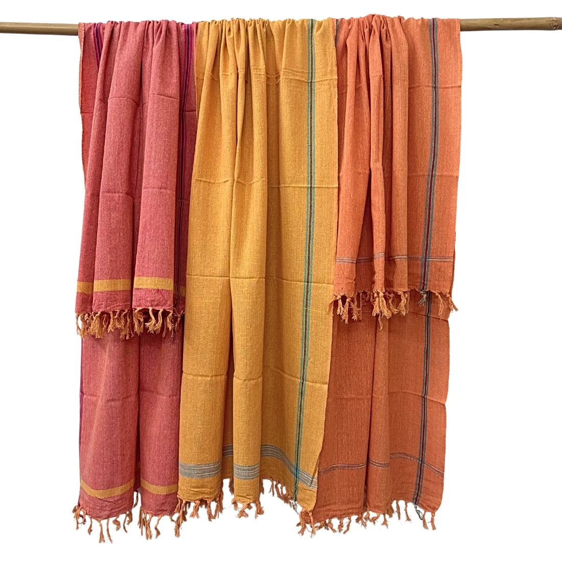 handloom cotton bath towel – warm tones styled for everyday use
